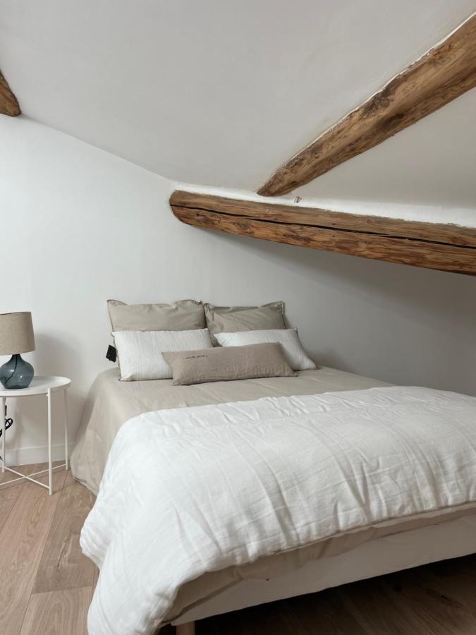 L'Escapade Nimoise Apartment Nimes Bagian luar foto